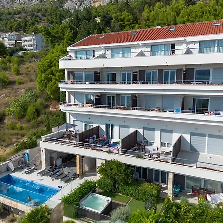 Jolara With Heated Pool Appartement Mimice